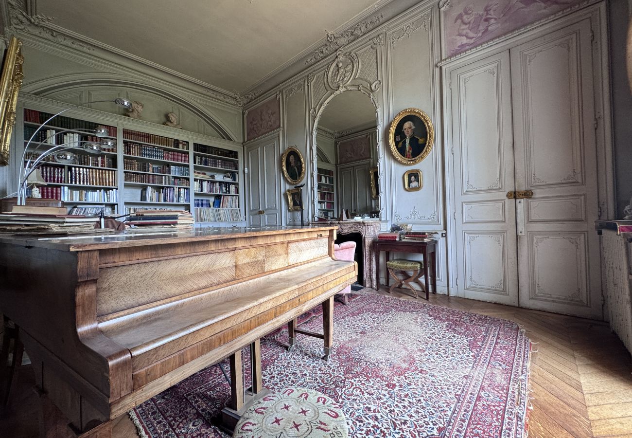 Country house in Maigné - Château de Resteau - Haut de Gamme - 15 pers - Rêve au Mans