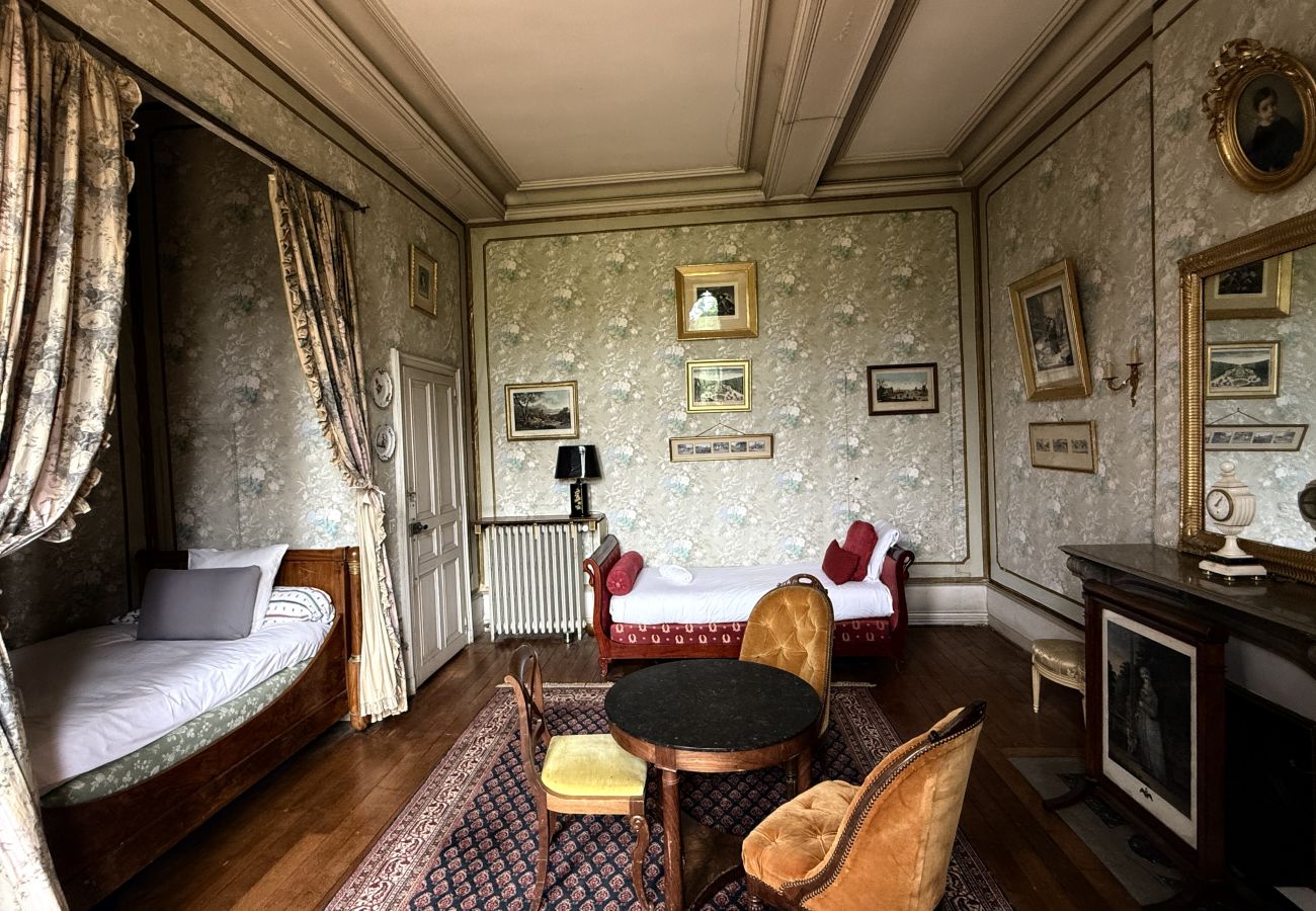 Country house in Maigné - Château de Resteau - Haut de Gamme - 15 pers - Rêve au Mans