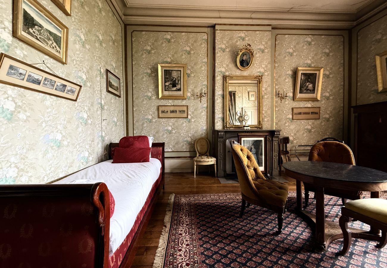 Country house in Maigné - Château de Resteau - Haut de Gamme - 15 pers - Rêve au Mans