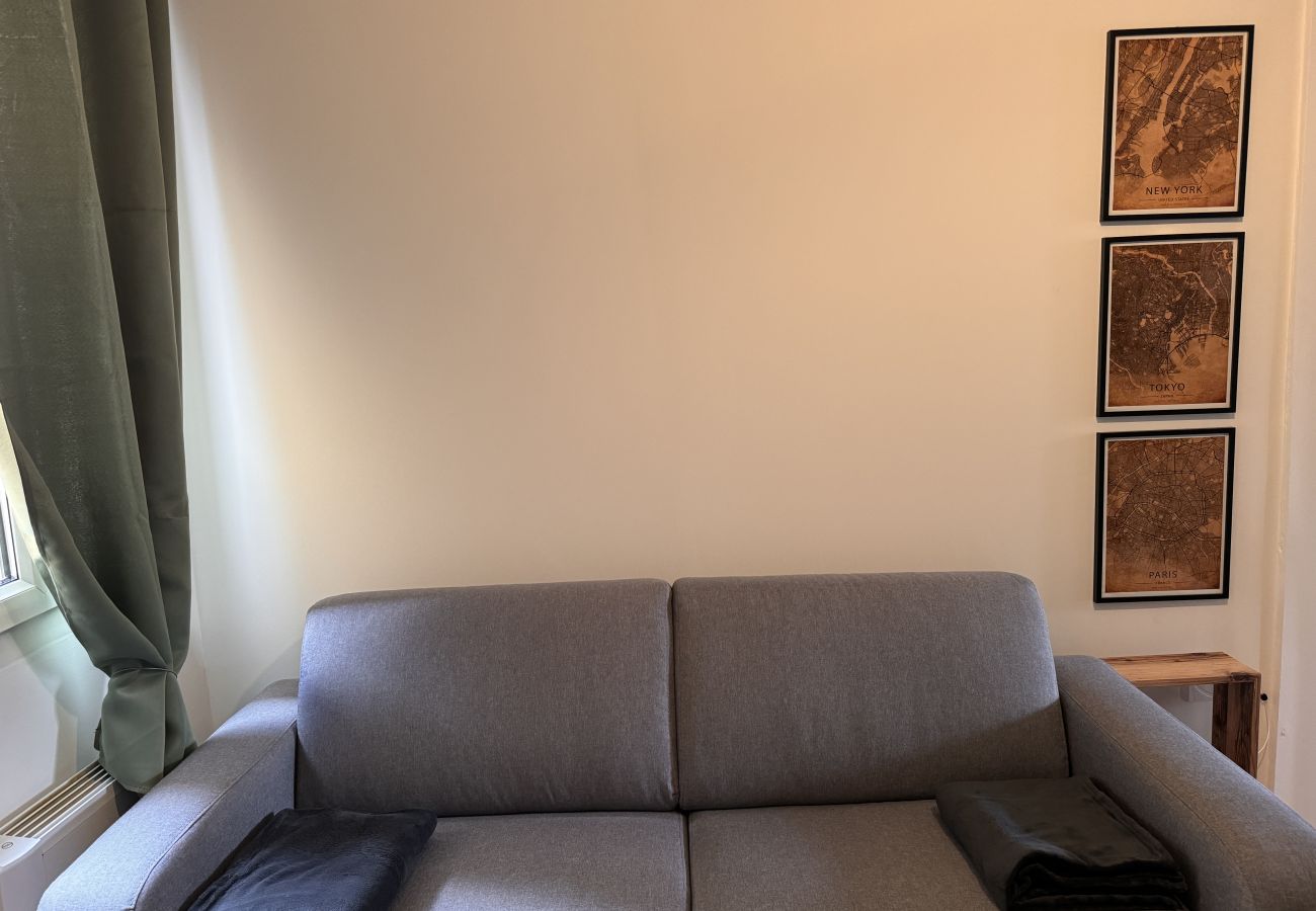 Apartment in Le Mans - Sherlock Holmes - Home - 4 pers - Rêve au Mans