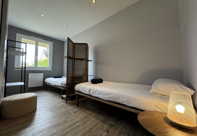 House in Arnage - Maison de la tourelles  House in Arnage - Maison de la tourelles