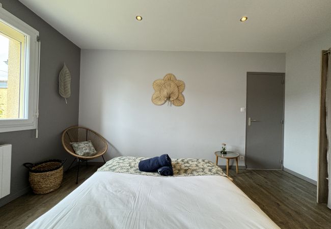 House in Arnage - Maison de la tourelles  House in Arnage - Maison de la tourelles