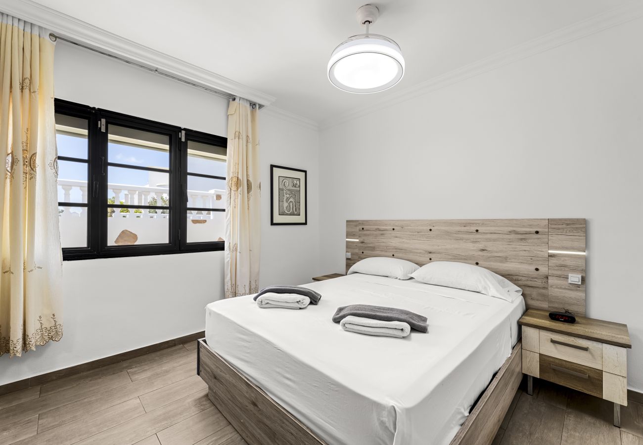 Apartment in Playa Honda - Casa Zafiro | Holiday Apartment in Lanzarote