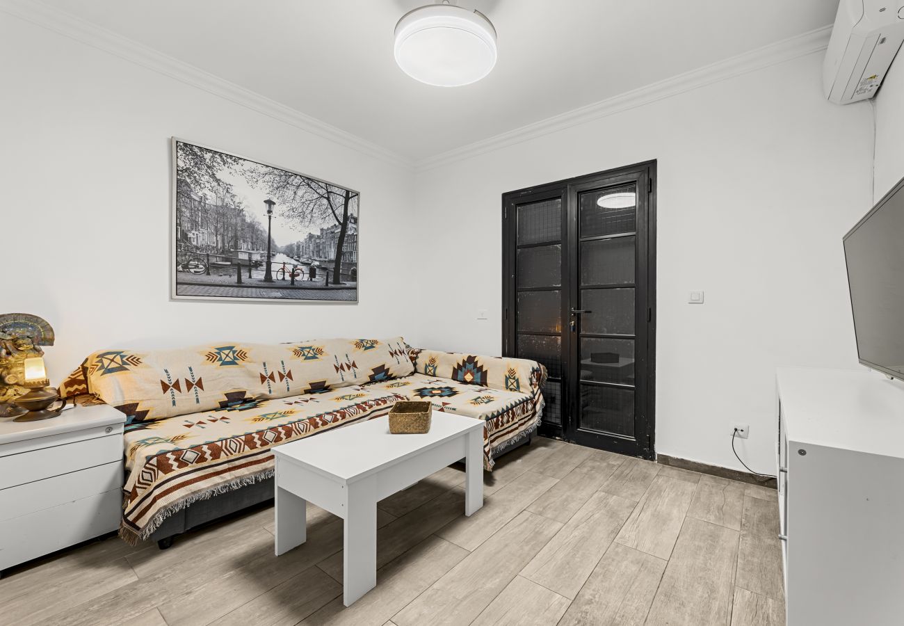 Apartment in Playa Honda - Casa Zafiro | Holiday Apartment in Lanzarote