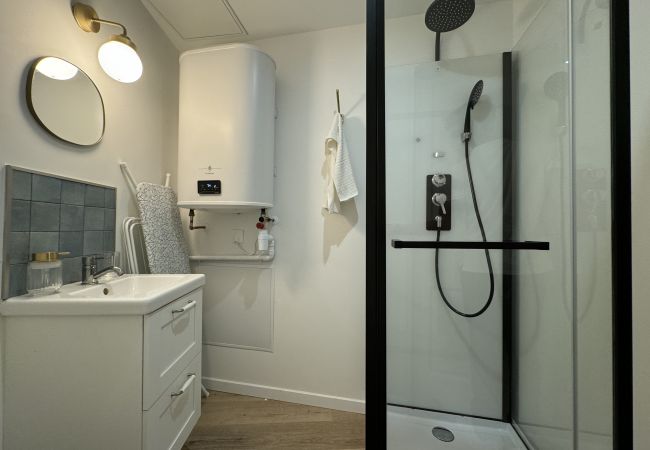 Apartment in Le Mans - Les lys bleus - 4 pers - Rêve au Mans Apartment in Le Mans - Les lys bleus - 4 pers - Rêve au Mans