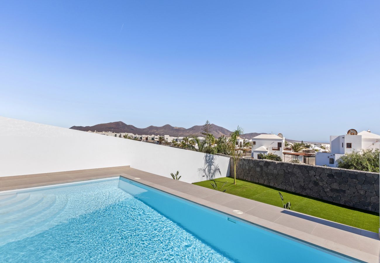 Villa in Playa Blanca - Villa Aloe - Altos de Lanzarote