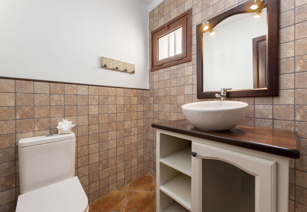 Apartment in Playa Honda - Casa León | Apartment in Lanzarote - Spain