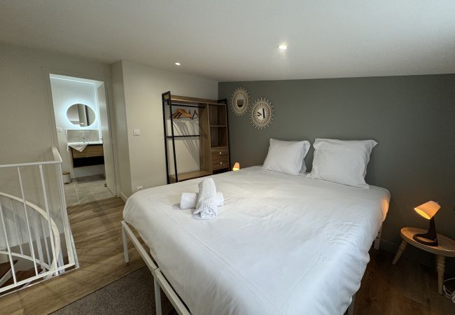 Apartment in Le Mans - Le Douplex - 4pers - Hyper Centre - Rêve au Mans Apartment in Le Mans - Le Douplex - 4pers - Hyper Centre - Rêve au Mans