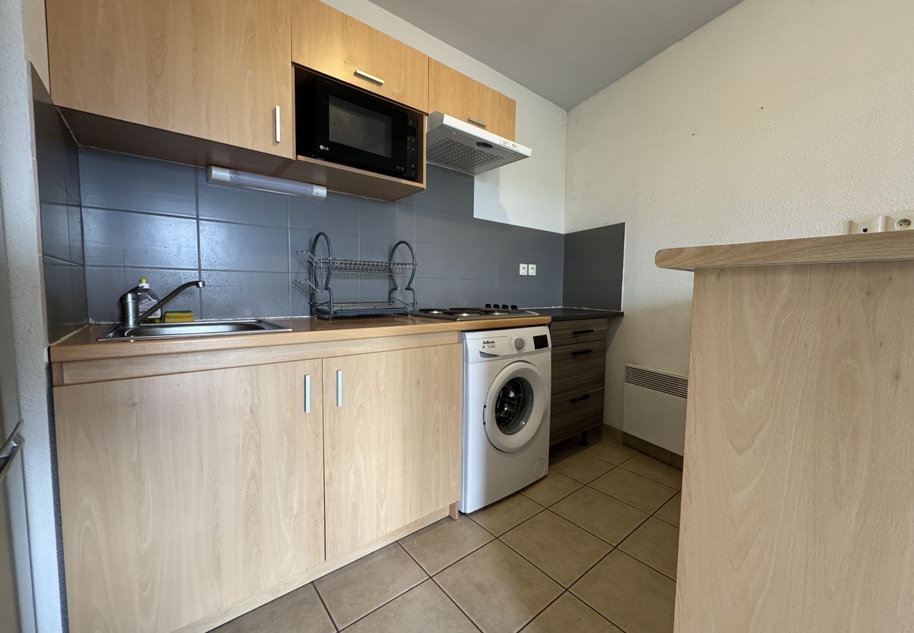 Apartment in Le Mans - La Pause des 24H - 4pers - Wi-Fi - Rêve au Mans