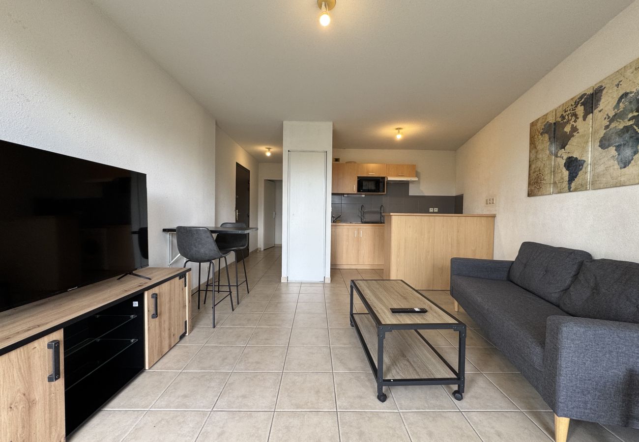 Apartment in Le Mans - La Pause des 24H - 4pers - Wi-Fi - Rêve au Mans