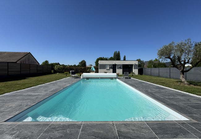 House in Changé - La Villa DS - 9pers - Piscine - Rêve au Mans House in Changé - La Villa DS - 9pers - Piscine - Rêve au Mans