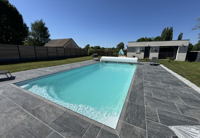 House in Changé - La Villa DS - 9pers - Piscine - Rêve au Mans House in Changé - La Villa DS - 9pers - Piscine - Rêve au Mans