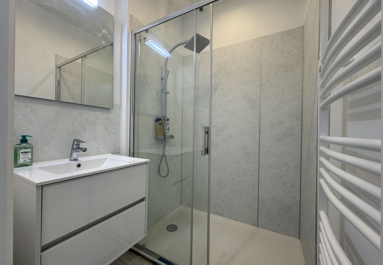 Apartment in Le Mans - Le Saint Denis 1 - Supérieur - 4pers - Rêve au Mans