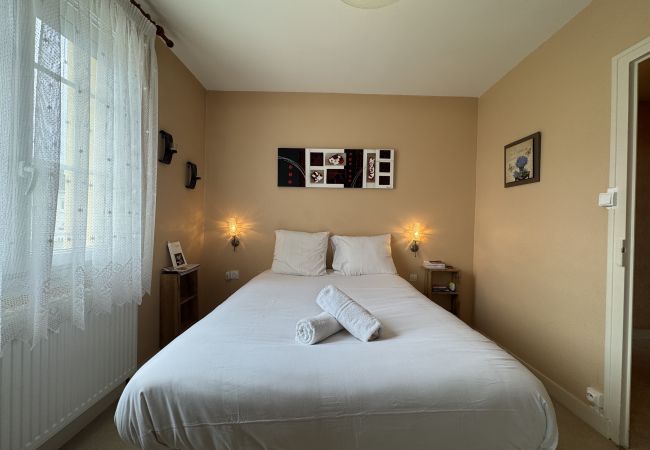 House in Arnage - Chez Paulette - 4pers - Circuit Bugatti - Rêve au Mans House in Arnage - Chez Paulette - 4pers - Circuit Bugatti - Rêve au Mans