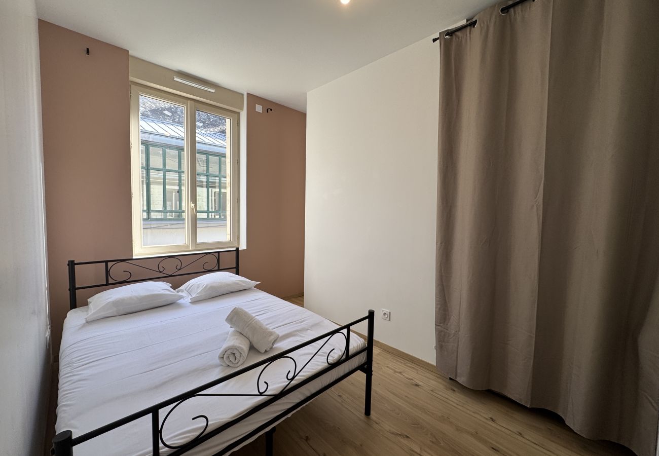 Apartment in Le Grand-Lucé - Le Repos Urbain - 3pers - Rêve au Mans