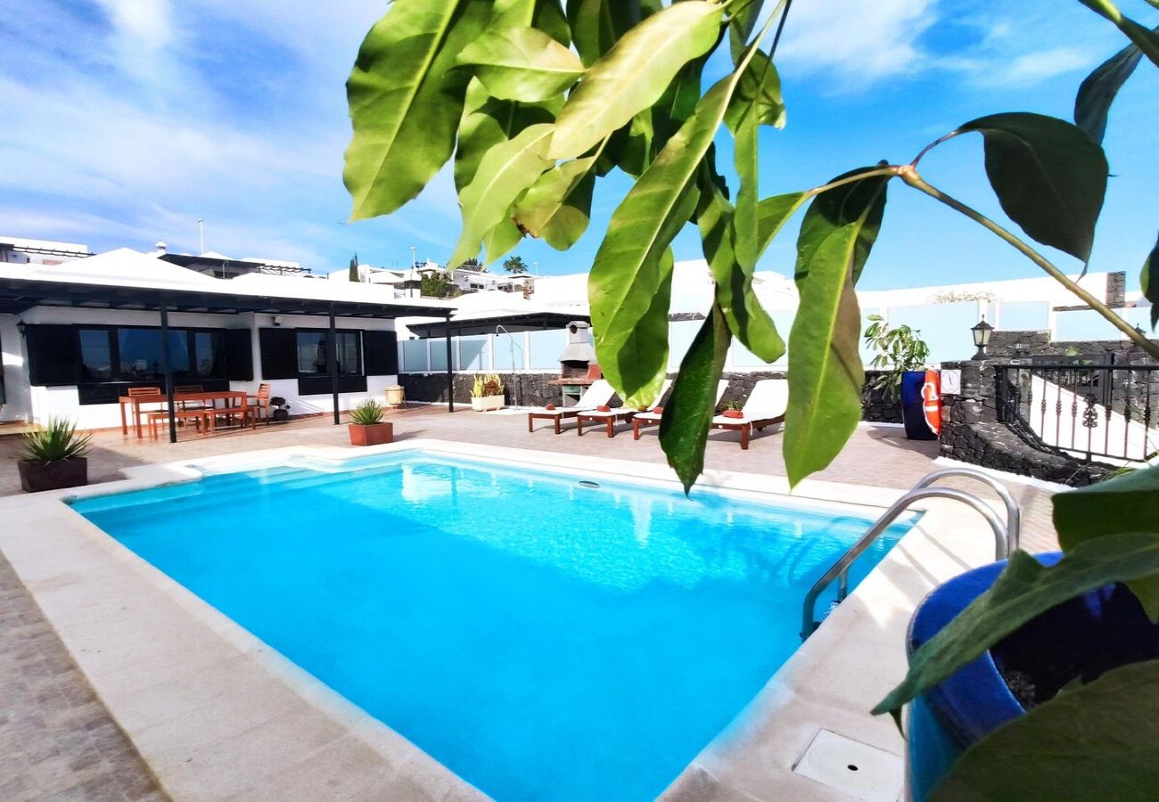 Villa à Tías - Villa 21, luxueuse villa avec piscine chauffée 