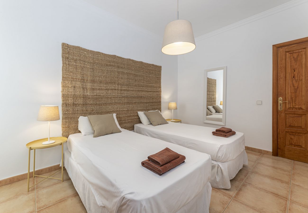 Villa à Tías - Villa 21, luxueuse villa avec piscine chauffée 