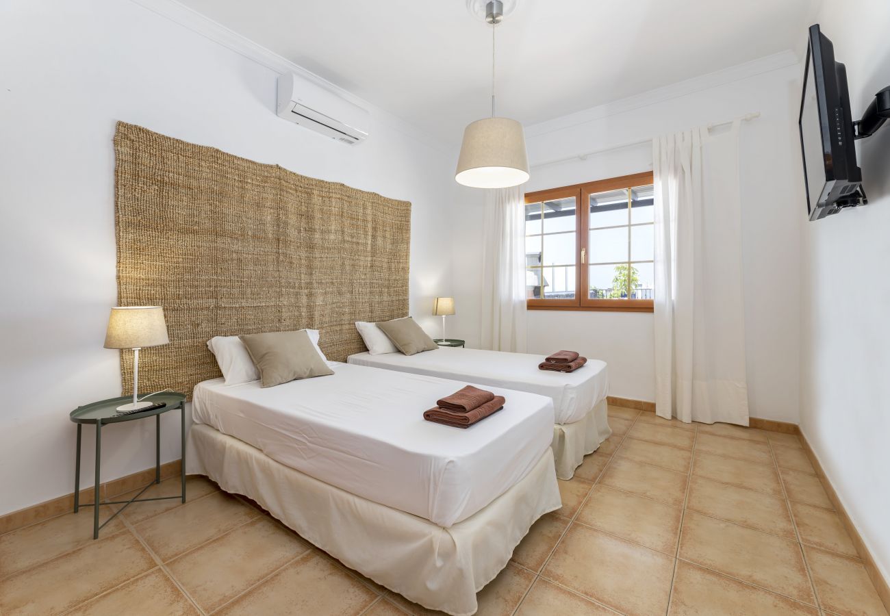 Villa à Tías - Villa 21, luxueuse villa avec piscine chauffée 