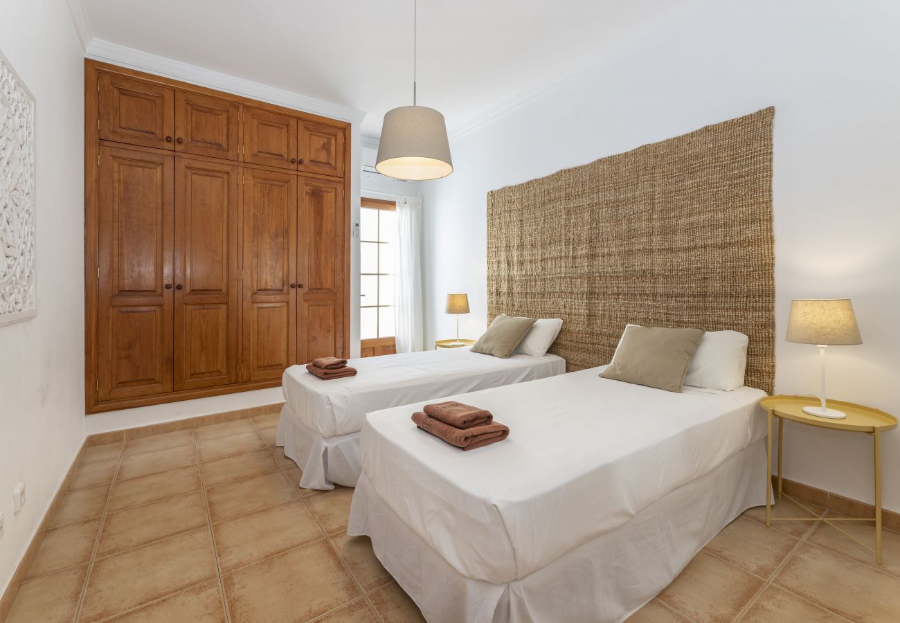 Villa à Tías - Villa 21, luxueuse villa avec piscine chauffée 