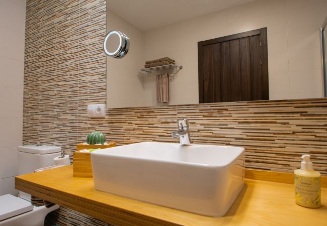 Maison à Playa Blanca - La niña bonita - villa au bord de la piscine avec vue sur la mer Maison à Playa Blanca - La niña bonita - villa au bord de la piscine avec vue sur la mer