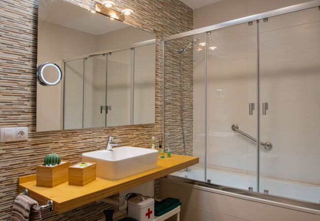 Maison à Playa Blanca - La niña bonita - villa au bord de la piscine avec vue sur la mer Maison à Playa Blanca - La niña bonita - villa au bord de la piscine avec vue sur la mer