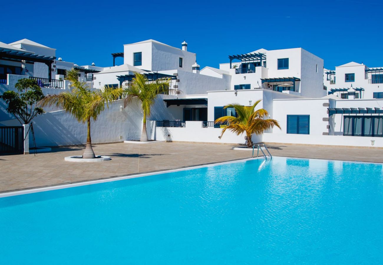 Maison à Playa Blanca - La niña bonita - villa au bord de la piscine avec vue sur la mer