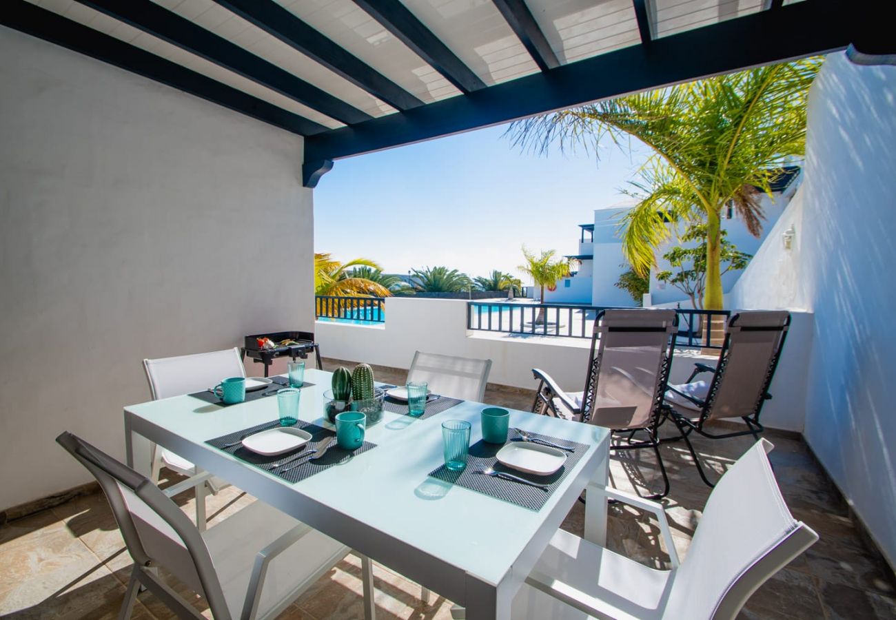 Maison à Playa Blanca - La niña bonita - villa au bord de la piscine avec vue sur la mer