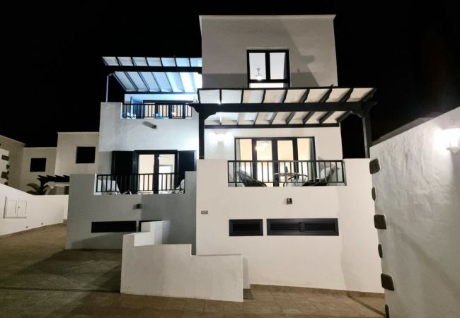 Appartement à Playa Blanca - Planta alta - Villa Arosa Appartement à Playa Blanca - Planta alta - Villa Arosa