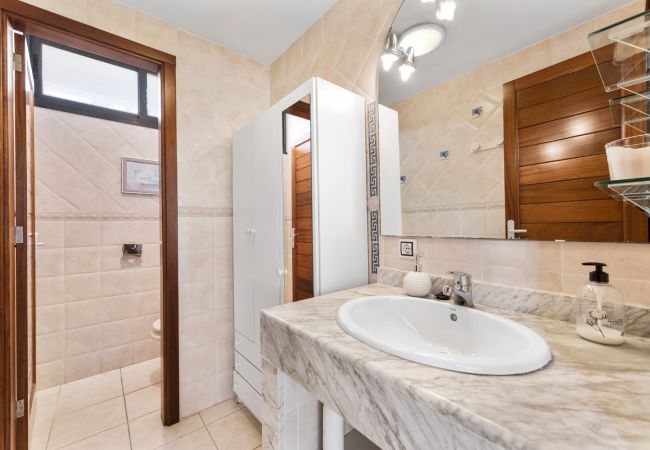 Villa à Costa Teguise - Villa Paula  Costa Teguise - Villas Lanzarote - VipVipVillas Villa à Costa Teguise - Villa Paula  Costa Teguise - Villas Lanzarote - VipVipVillas