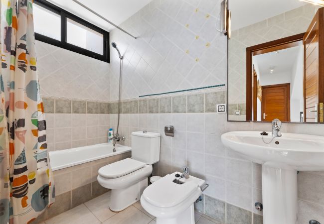 Villa à Costa Teguise - Villa Paula  Costa Teguise - Villas Lanzarote - VipVipVillas Villa à Costa Teguise - Villa Paula  Costa Teguise - Villas Lanzarote - VipVipVillas