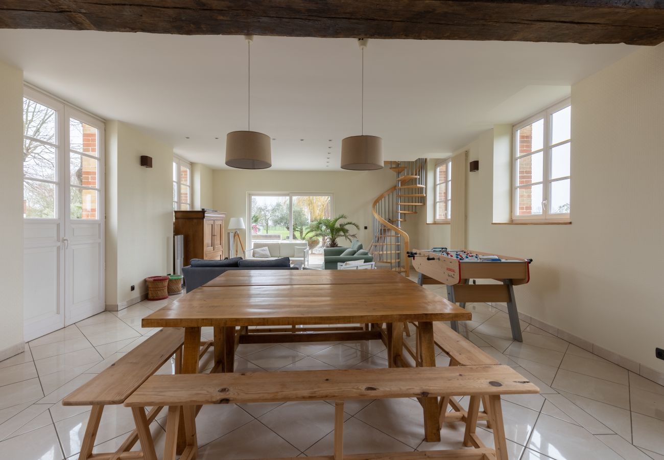 Villa à Teillé - L'Ecolière - Piscine - 14 pers. - Rêve au Mans