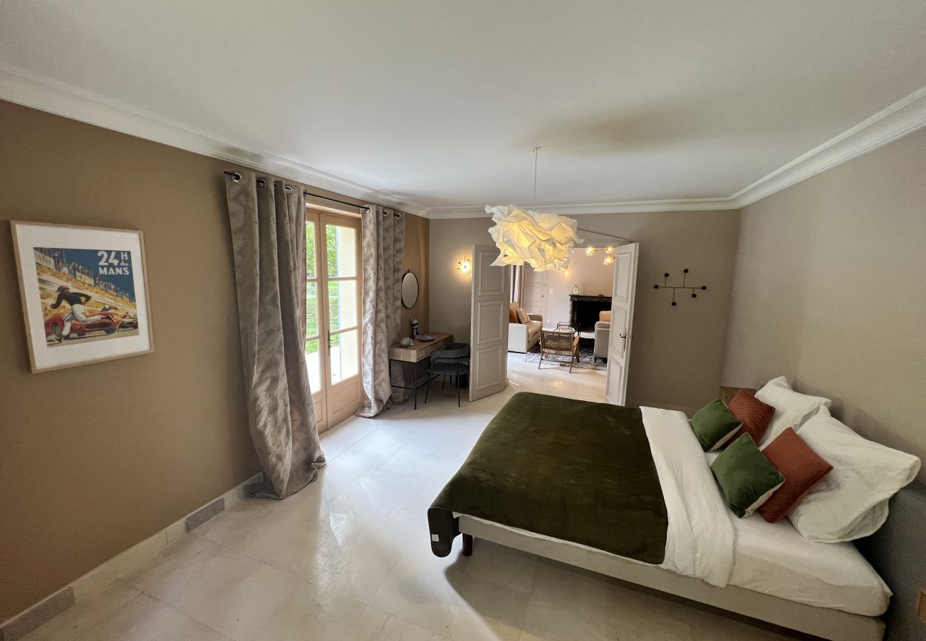 Villa à Mulsanne - La Maison des Pilotes - Jardin - 15 pers. - Rêve au Mans