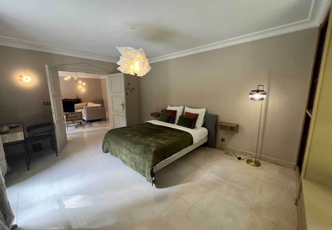 Villa à Mulsanne - La Maison des Pilotes - Jardin - 15 pers. - Rêve au Mans