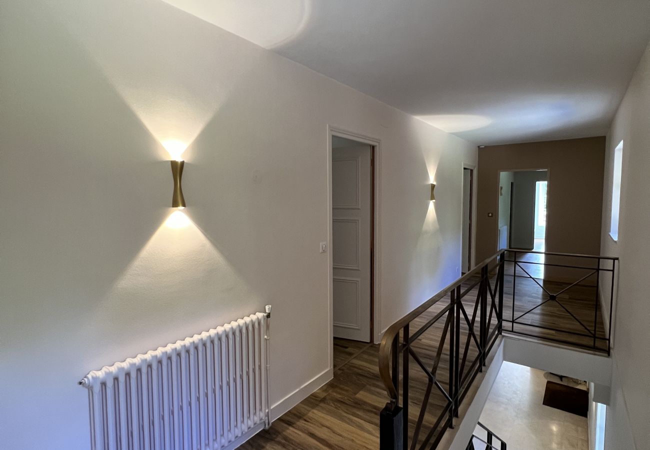 Villa à Mulsanne - La Maison des Pilotes - Jardin - 15 pers. - Rêve au Mans