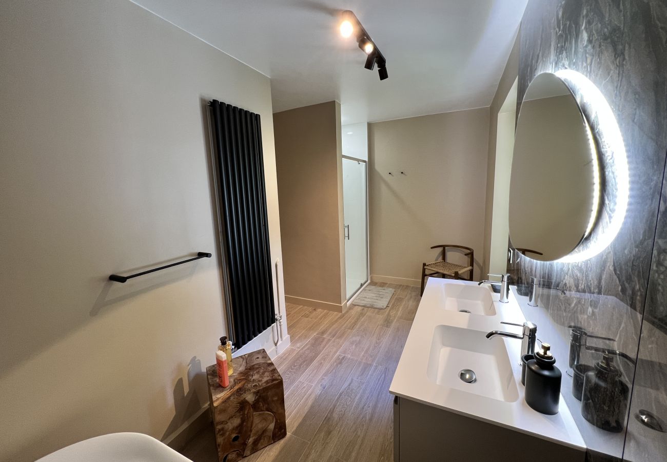 Villa à Mulsanne - La Maison des Pilotes - Jardin - 15 pers. - Rêve au Mans