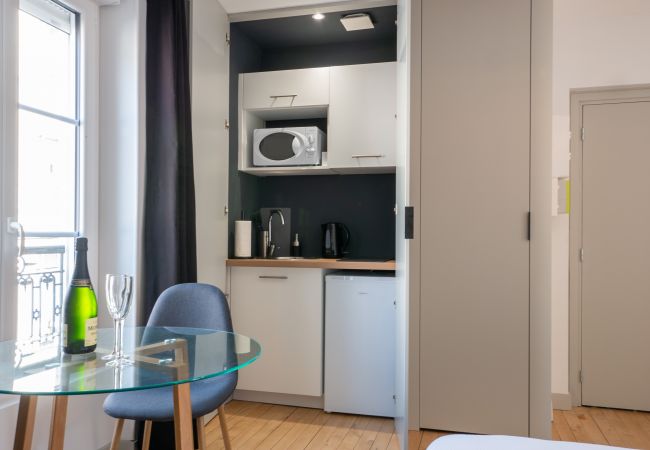 Studio à Le Mans - Le Night Dream - Sauna - 2 pers. - Rêve au Mans Studio à Le Mans - Le Night Dream - Sauna - 2 pers. - Rêve au Mans