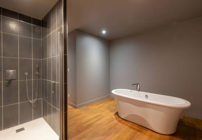 Villa à Le Mans - Villa Isaac - Luxe - 16 pers. - Rêve au Mans Villa à Le Mans - Villa Isaac - Luxe - 16 pers. - Rêve au Mans