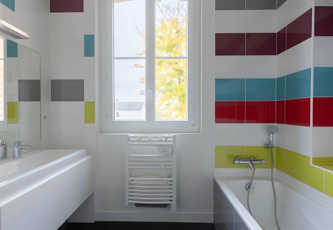 Villa à Le Mans - Villa Isaac - Luxe - 16 pers. - Rêve au Mans Villa à Le Mans - Villa Isaac - Luxe - 16 pers. - Rêve au Mans