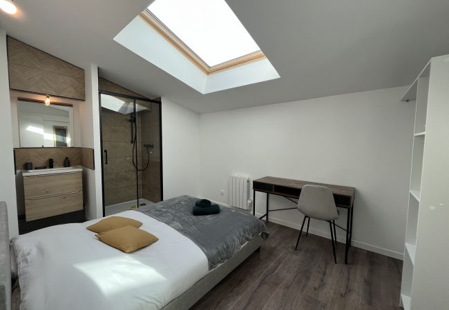 Appartement à Le Mans - Le Galant - Terrasse - 16 pers. - Rêve au Mans Appartement à Le Mans - Le Galant - Terrasse - 16 pers. - Rêve au Mans