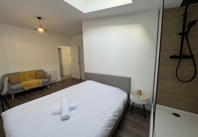 Appartement à Le Mans - Le Galant - Terrasse - 16 pers. - Rêve au Mans Appartement à Le Mans - Le Galant - Terrasse - 16 pers. - Rêve au Mans