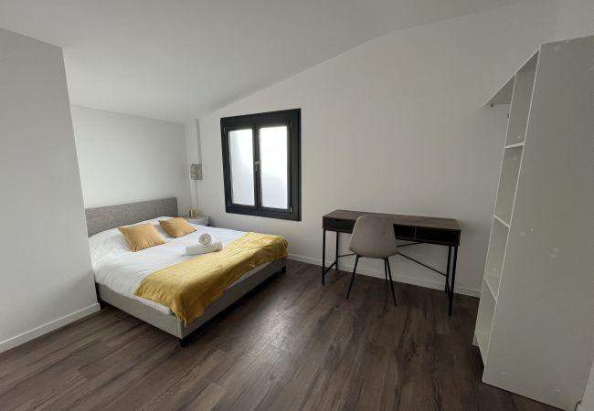 Appartement à Le Mans - Le Galant - Terrasse - 16 pers. - Rêve au Mans Appartement à Le Mans - Le Galant - Terrasse - 16 pers. - Rêve au Mans