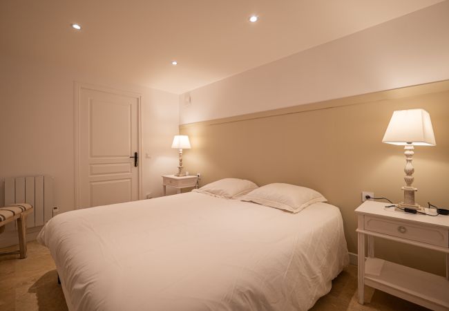 Villa à Coulaines - Le Grand Monnet - Parc - 20p - Rêve au Mans Villa à Coulaines - Le Grand Monnet - Parc - 20p - Rêve au Mans