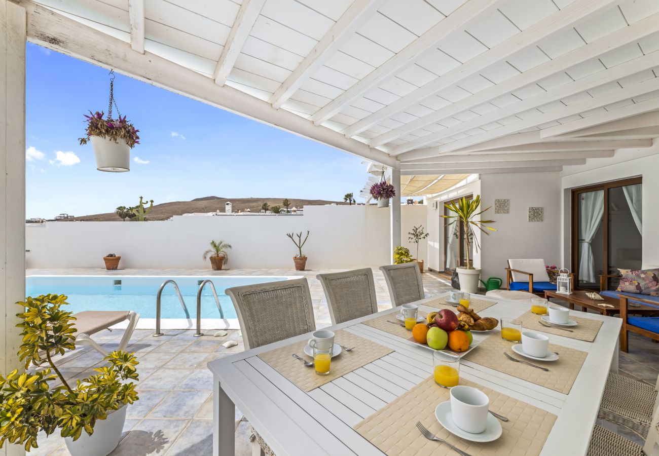 Villa à Playa Blanca - Villa Flora - Villasexperience