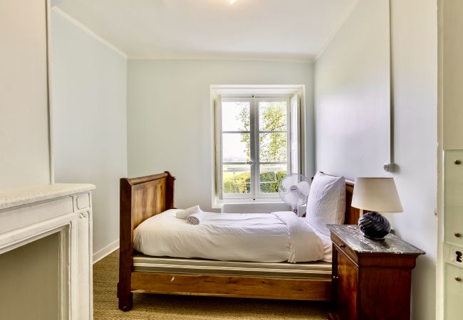 Domaine à Bazouges-sur-le-Loir - Château de Marigné - 15 pers. - Rêve au Mans Domaine à Bazouges-sur-le-Loir - Château de Marigné - 15 pers. - Rêve au Mans