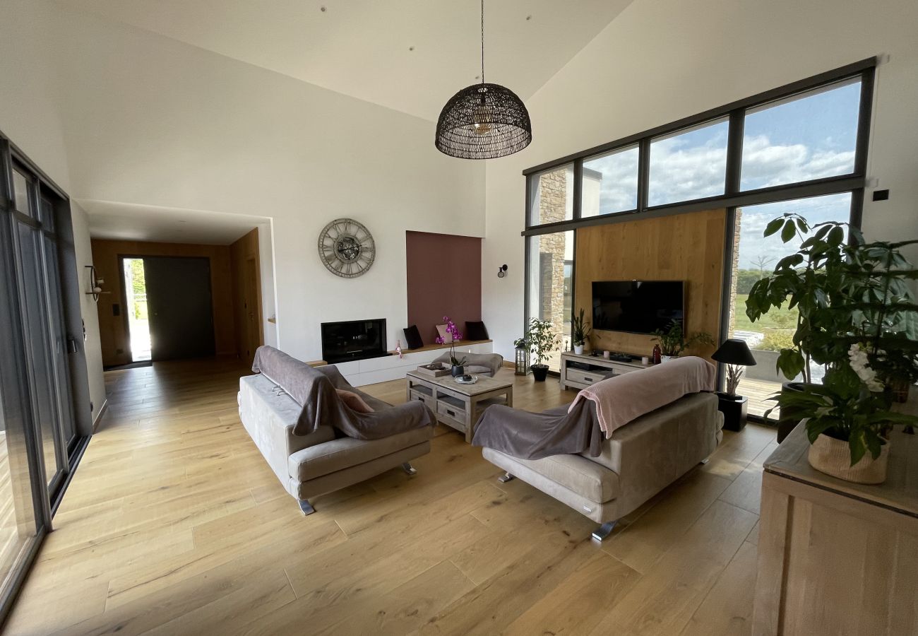 Villa à Saint-Corneille - Le Yucca Spa - Jacuzzi - 8p - Rêve au Mans 