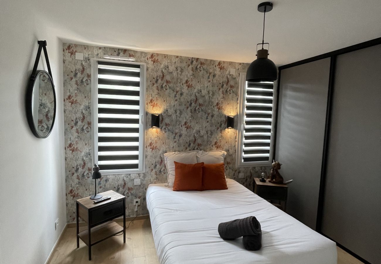 Villa à Saint-Corneille - Le Yucca Spa - Jacuzzi - 8p - Rêve au Mans 
