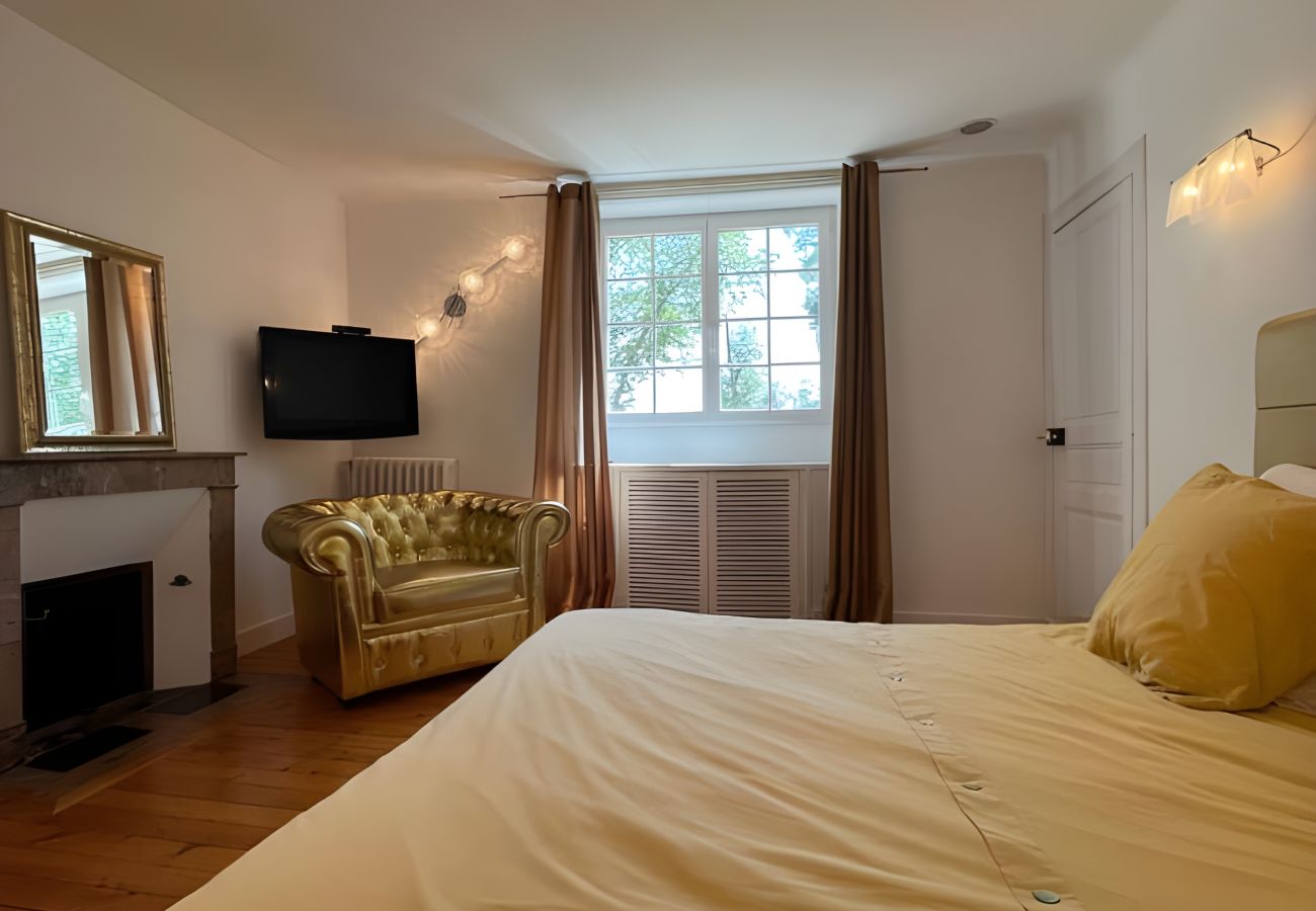 Domaine à Saint-Pavace - Domaine de la Belvaudière - 22 Pers. - Piscine - Luxe -Rêve au Mans