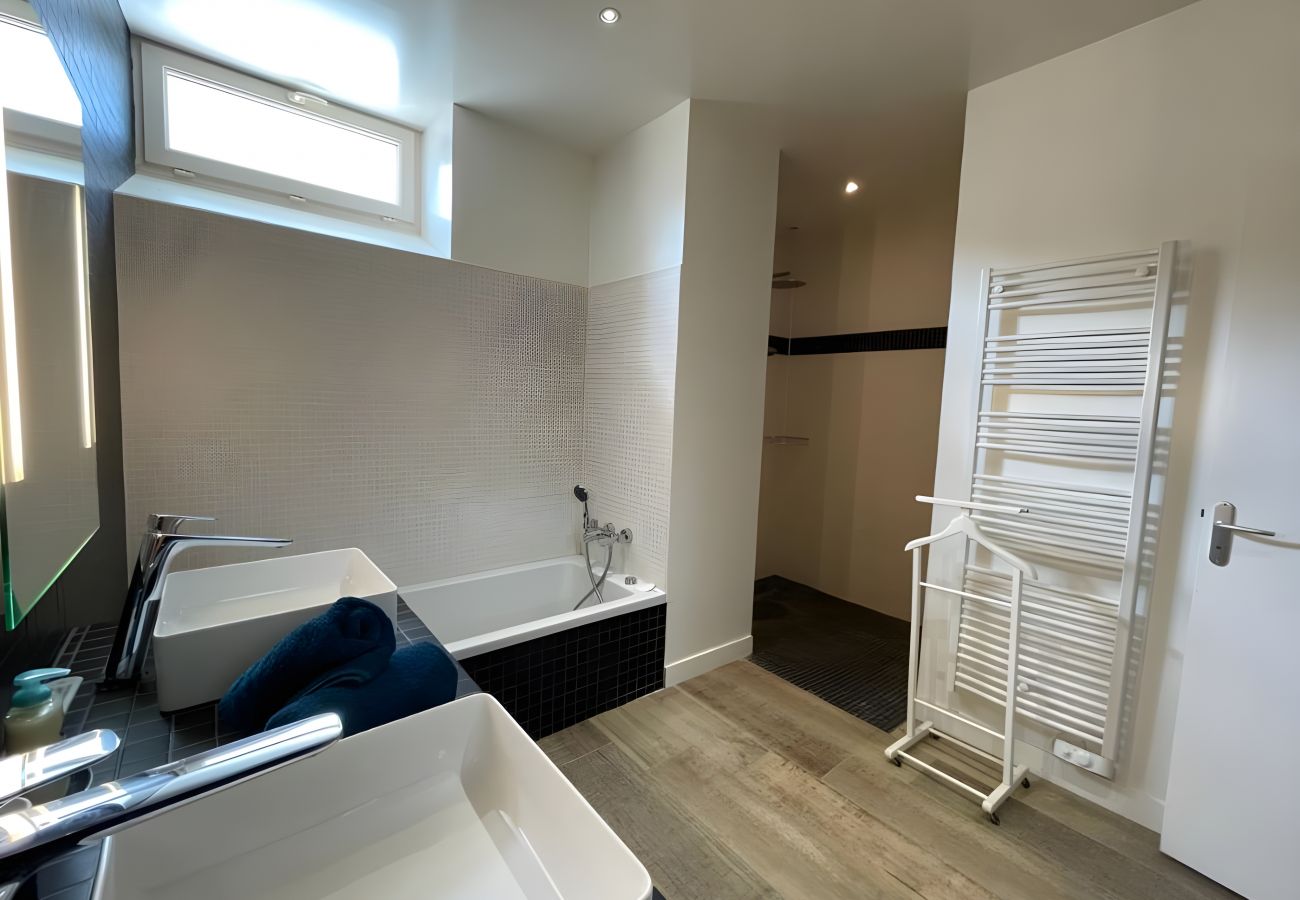 Maison à Thorée-les-Pins - La Grange - Piscine - 15 pers. - Rêve au Mans 