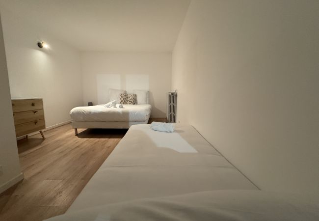 Appartement à Ecommoy - Le Repère des Pilotes - Gare - 13 p - Rêve au Mans Appartement à Ecommoy - Le Repère des Pilotes - Gare - 13 p - Rêve au Mans