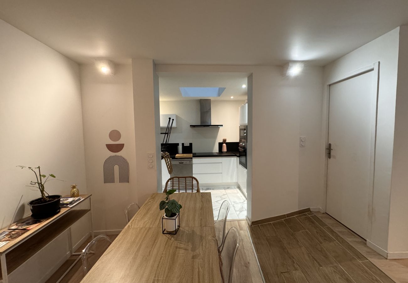 Appartement à Ecommoy - Le Repère des Pilotes - Gare - 11 p - Rêve au Mans